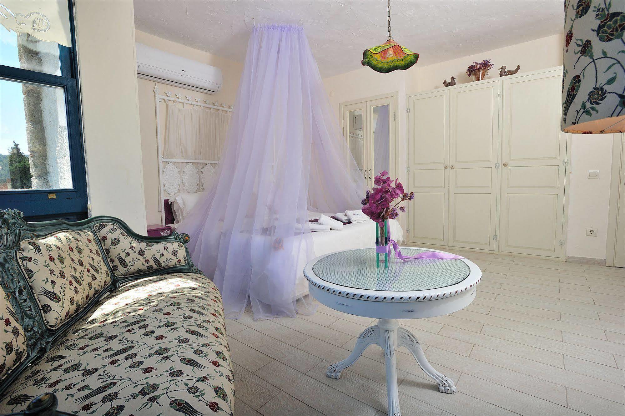 Alacati Sultan Konak Butik Otel ℳℛ Luxury Concept Exterior foto